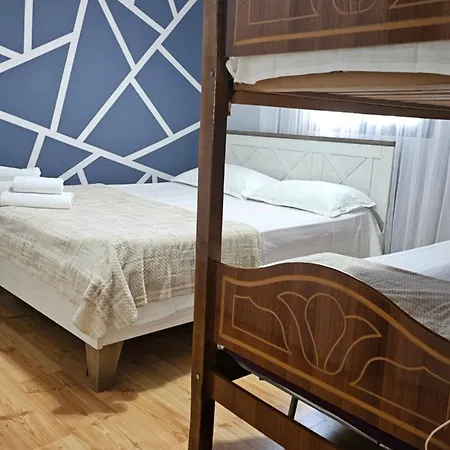 Titi's Feriehus Velipojë